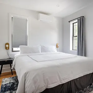  Apartment Modern Three Bedroom Brooklyn Condo-hotel United States