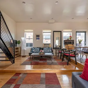  Apartment East Village Townhouse United States