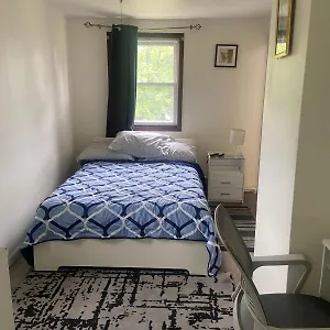  Homestay Cozy With Private Bathroom United States